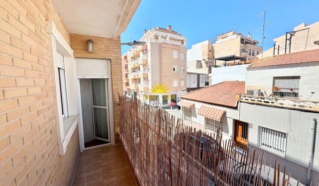 3 camera da letto Appartamento da affittare in Centro - Muelle Pesquero, Torrevieja con garage - 900 € (Rif: 9672718)
