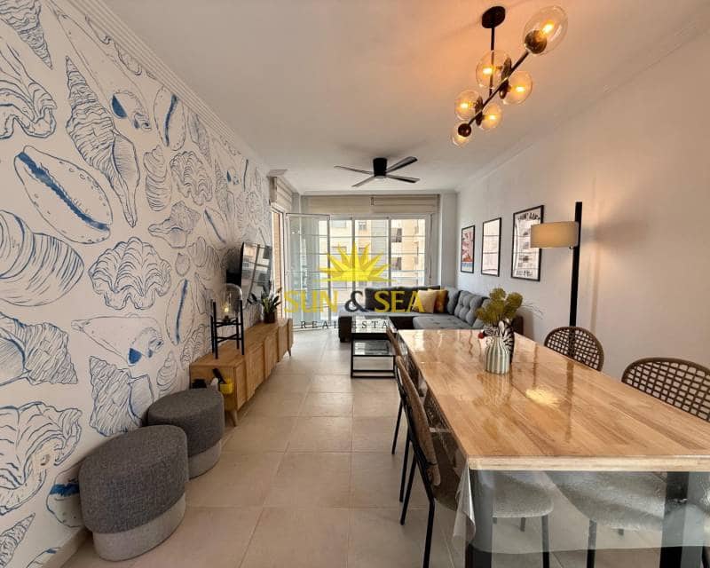 Apartamento de 2 habitaciones en Guardamar del Segura en venta con garaje - 235.000 € (Ref: 9676305)