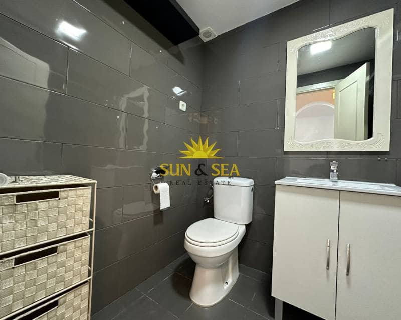 2 camera da letto Casa in vendita in Torrevieja con piscina - 164.990 € (Rif: 9676465)