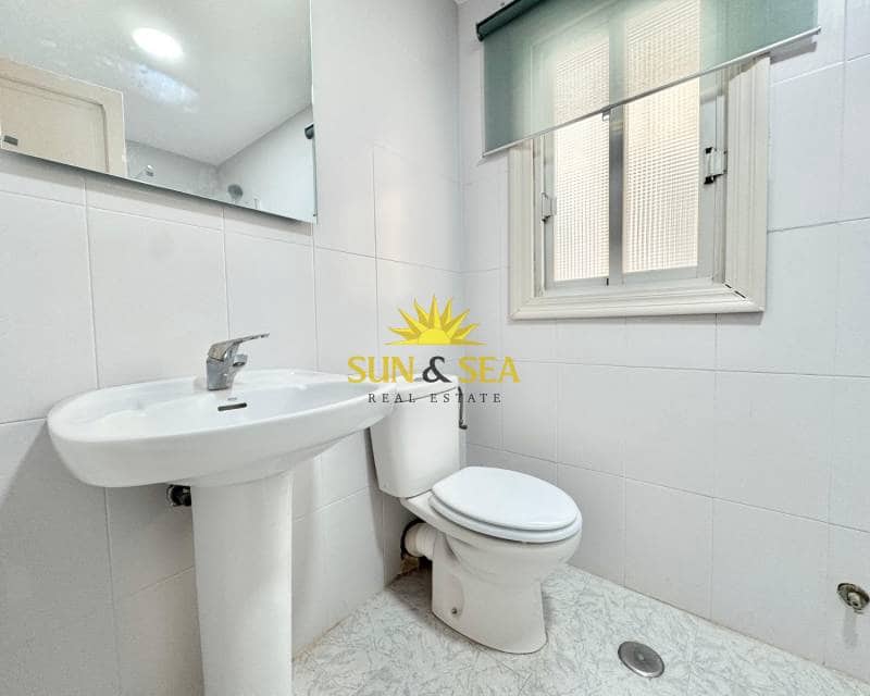 4 bedroom Apartment for rent in Cartagena - € 750 (Ref: 9678188)