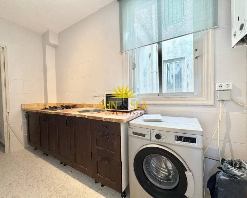 4 bedroom Apartment for rent in Cartagena - € 750 (Ref: 9678188)