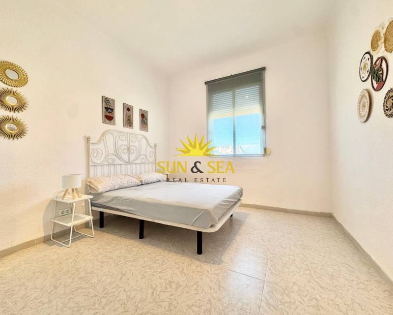 4 bedroom Apartment for rent in Cartagena - € 750 (Ref: 9678188)