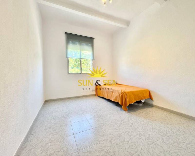 4 bedroom Apartment for rent in Cartagena - € 750 (Ref: 9678188)