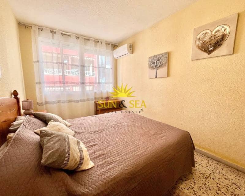 2 Zimmer Apartment zu vermieten in Torrevieja - 800 € (Ref: 9678190)