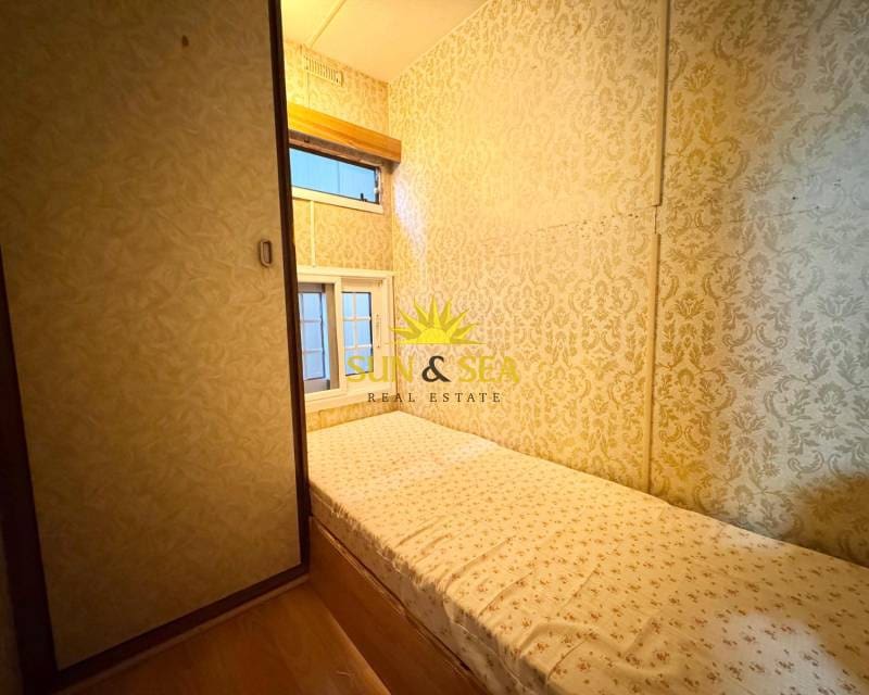 4 bedroom Apartment for rent in Playa Honda with garage - € 1,000 (Ref: 9679289)