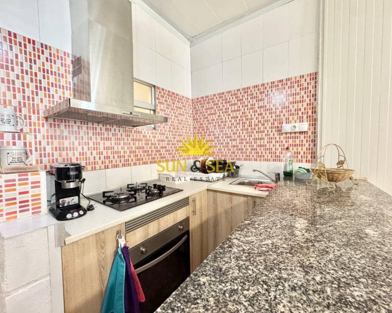 4 bedroom Apartment for rent in Playa Honda with garage - € 1,000 (Ref: 9679289)