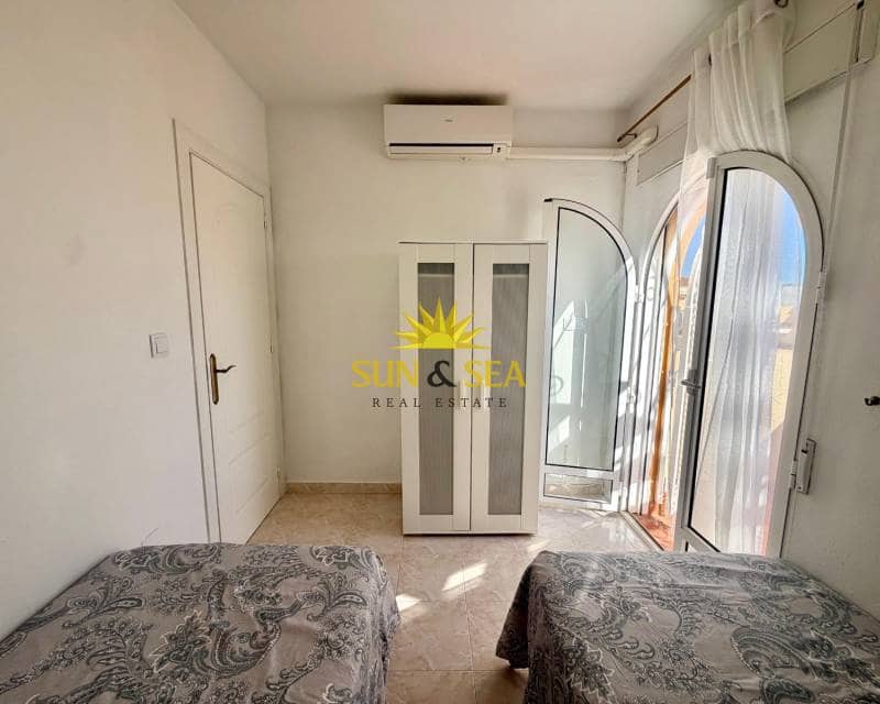 3 bedroom Townhouse for rent in La Florida with pool - € 1,100 (Ref: 9687526)