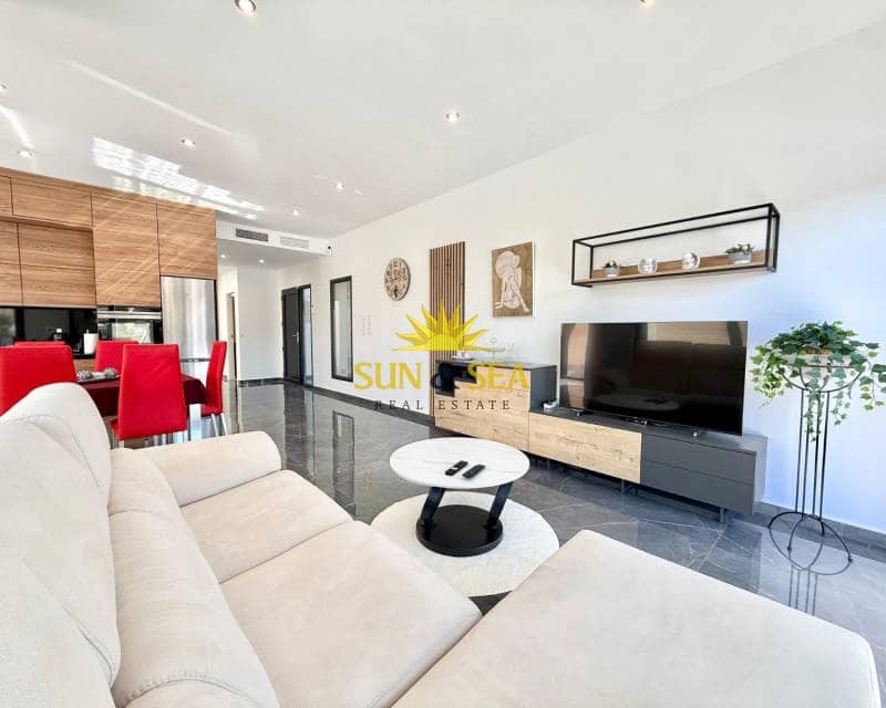 3 bedroom Villa for rent in Benijofar with pool - € 4,000 (Ref: 9687527)