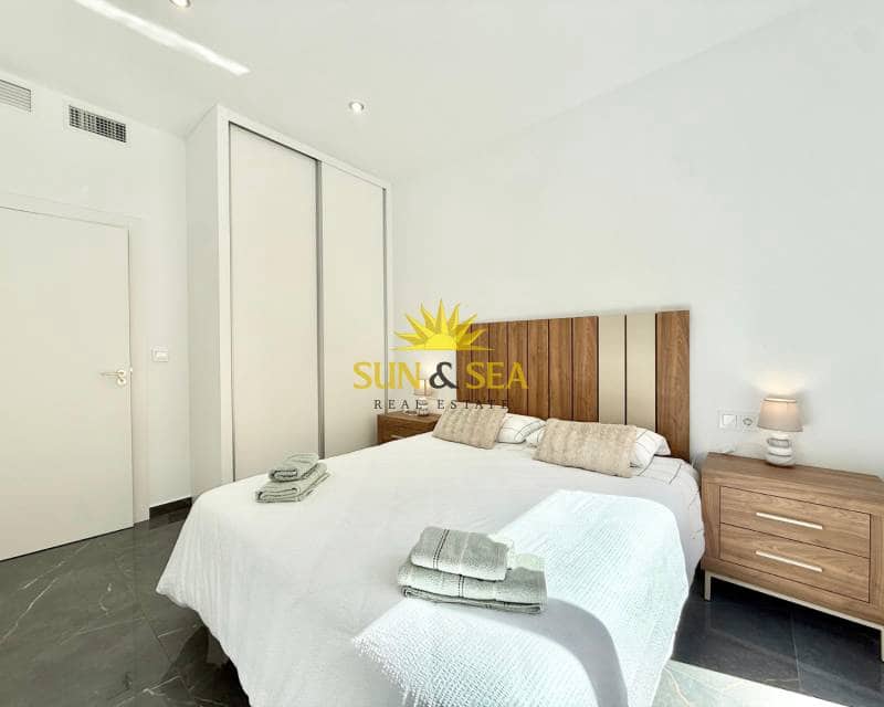 3 bedroom Villa for rent in Benijofar with pool - € 4,000 (Ref: 9687527)