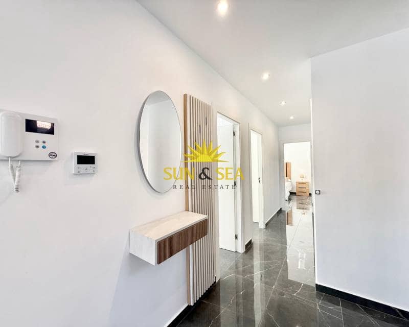 3 bedroom Villa for rent in Benijofar with pool - € 4,000 (Ref: 9687527)