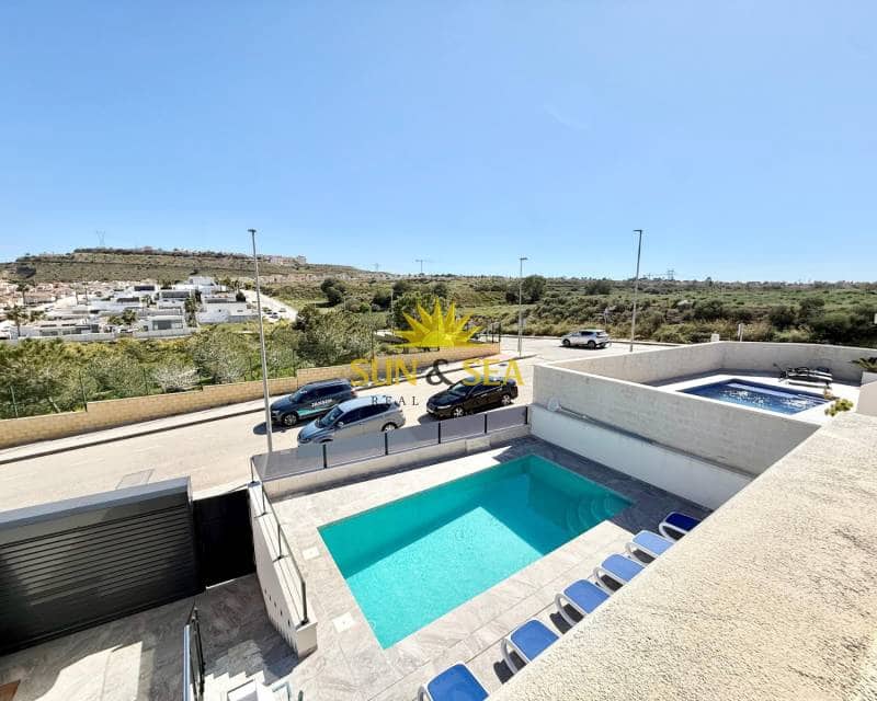 3 bedroom Villa for rent in Benijofar with pool - € 4,000 (Ref: 9687527)