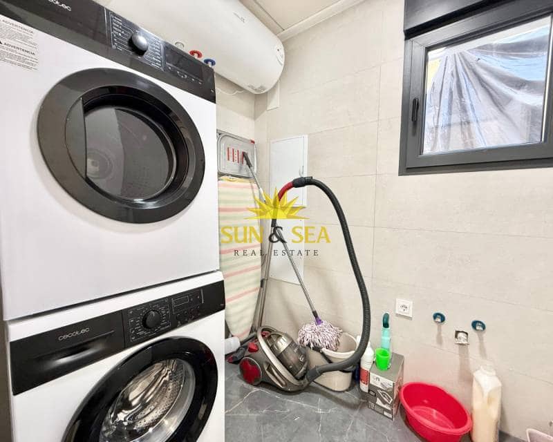 3 bedroom Villa for rent in Benijofar with pool - € 4,000 (Ref: 9687527)