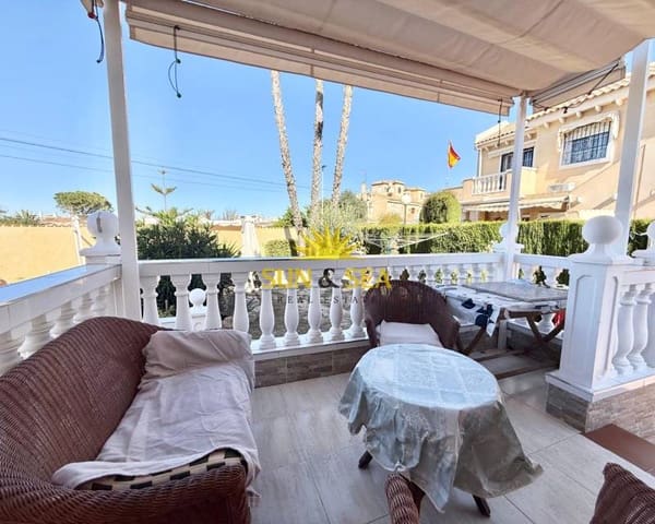 4 sypialnia Willa na sprzedaż w Aguas Nuevas, Torrevieja z basenem garażem - 400 000 € (Ref: 9688592)