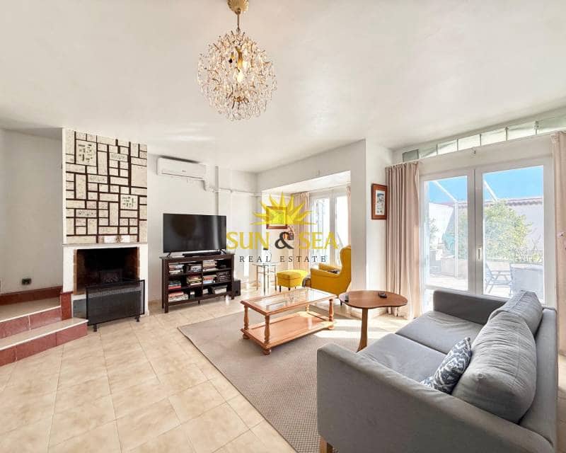 7 sypialnia Willa do wynajęcia w Torrevieja z garażem - 1 600 € (Ref: 9691645)