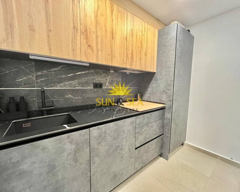 5 bedroom Villa for sale in Algorfa with pool garage - € 799,000 (Ref: 9694242)