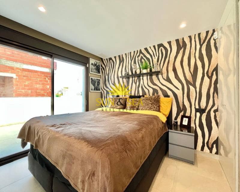 5 bedroom Villa for sale in Algorfa with pool garage - € 799,000 (Ref: 9694242)