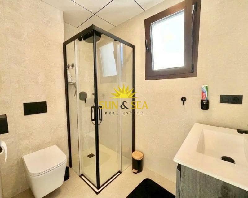 5 bedroom Villa for sale in Algorfa with pool garage - € 799,000 (Ref: 9694242)