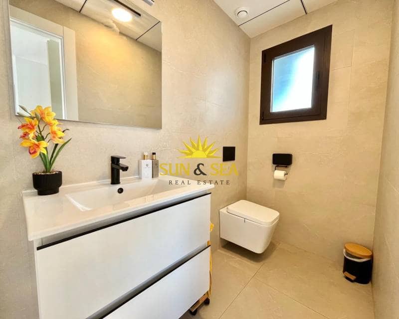 5 bedroom Villa for sale in Algorfa with pool garage - € 799,000 (Ref: 9694242)