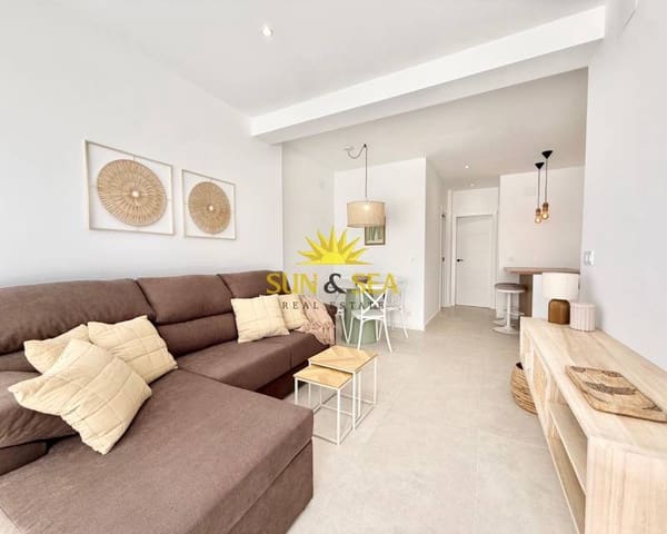 2 bedroom Townhouse for rent in El Chaparral - La Siesta - La Torreta, Torrevieja - € 800 (Ref: 9699821)