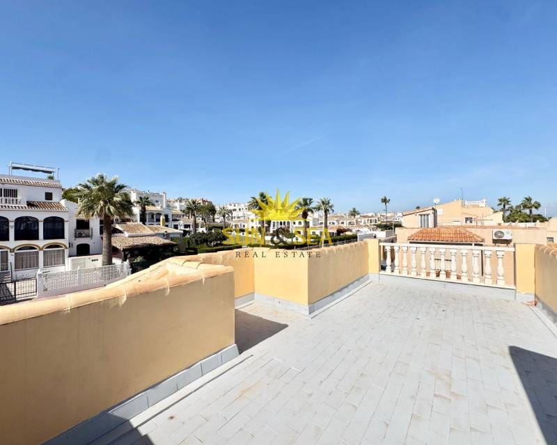 4 bedroom Apartment for rent in Cabo Cervera with pool - € 1,350 (Ref: 9699822)