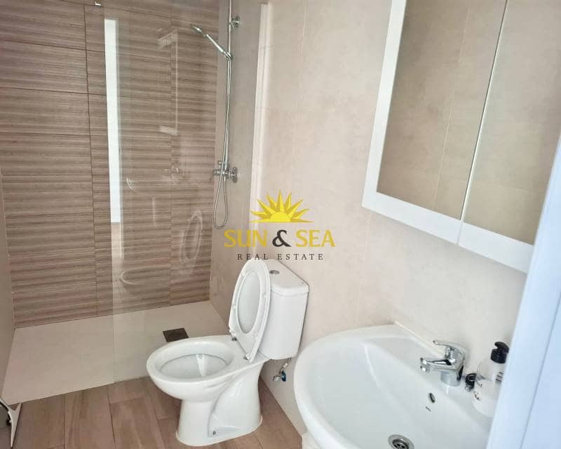 3 sovrum Hus till salu i Gran Alacant med pool - 299 000 € (Ref: 9699823)