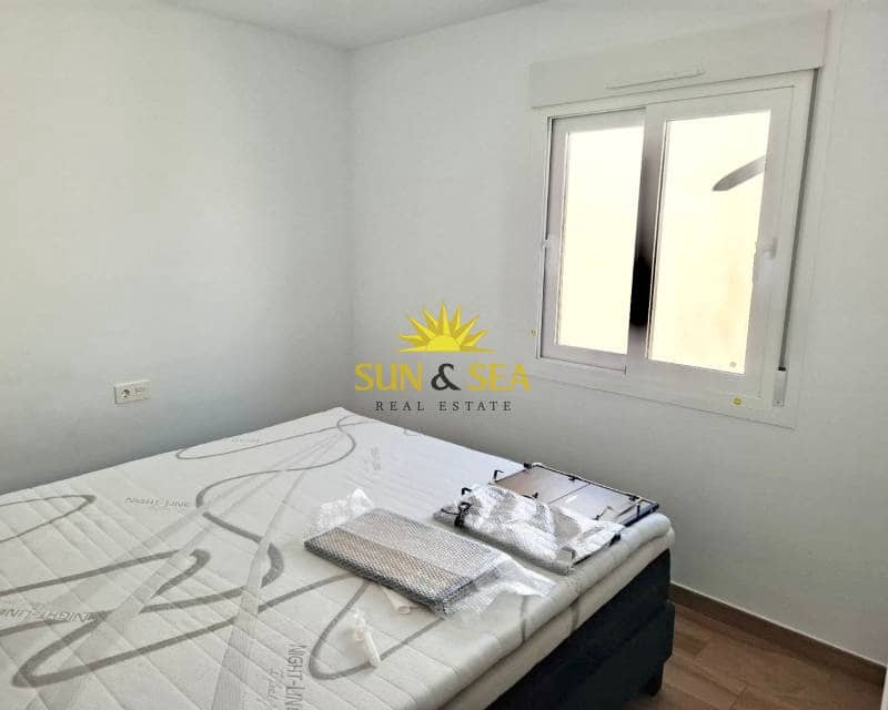 3 sovrum Hus till salu i Gran Alacant med pool - 299 000 € (Ref: 9699823)