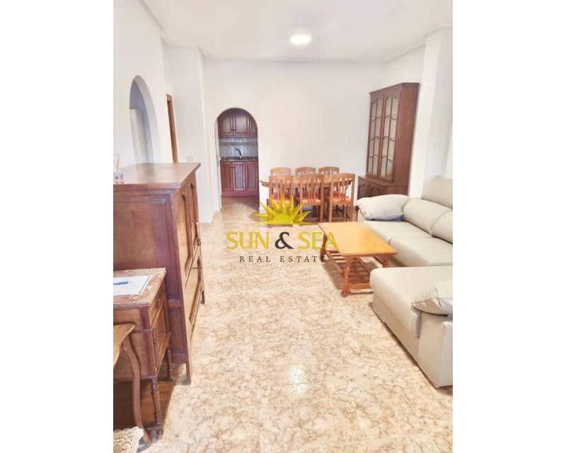 2 bedroom Villa for rent in Los Altos with pool garage - € 800 (Ref: 9699998)