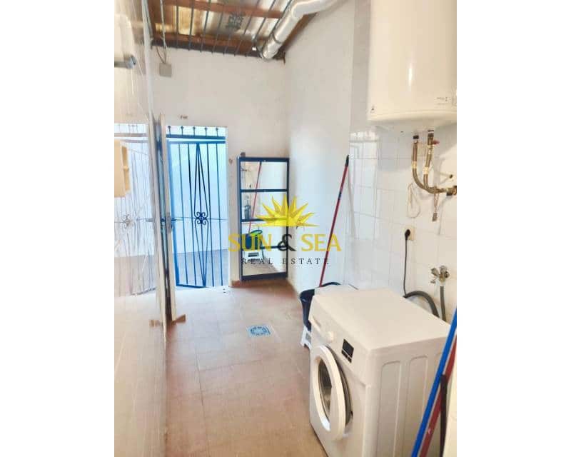 2 bedroom Villa for rent in Los Altos with pool garage - € 800 (Ref: 9699998)