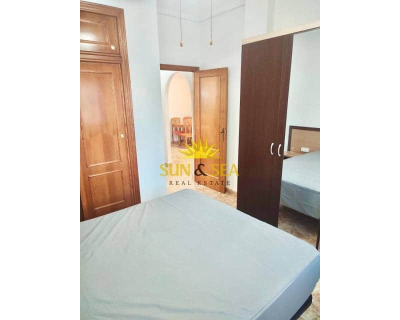 2 bedroom Villa for rent in Los Altos with pool garage - € 800 (Ref: 9699998)