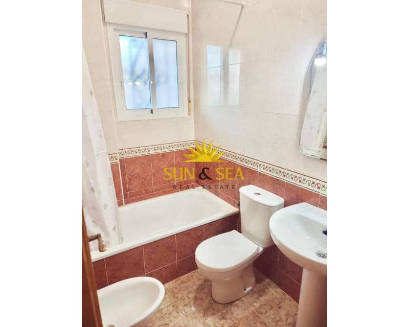 2 bedroom Villa for rent in Los Altos with pool garage - € 800 (Ref: 9699998)