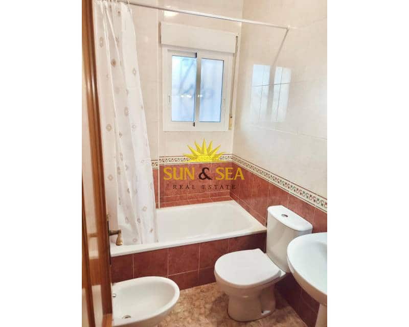 2 bedroom Villa for rent in Los Altos with pool garage - € 800 (Ref: 9699998)