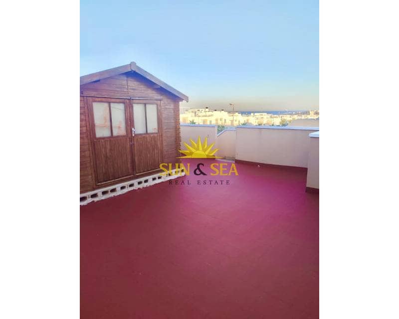 2 bedroom Villa for rent in Los Altos with pool garage - € 800 (Ref: 9699998)