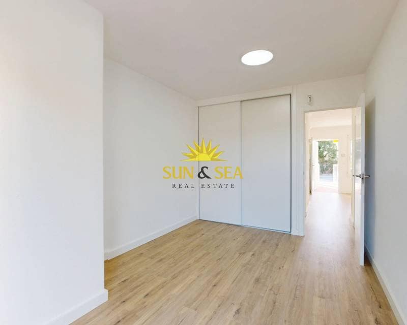 2 soverom Hus til salgs i Villamartin - € 230 000 (Ref: 9708168)