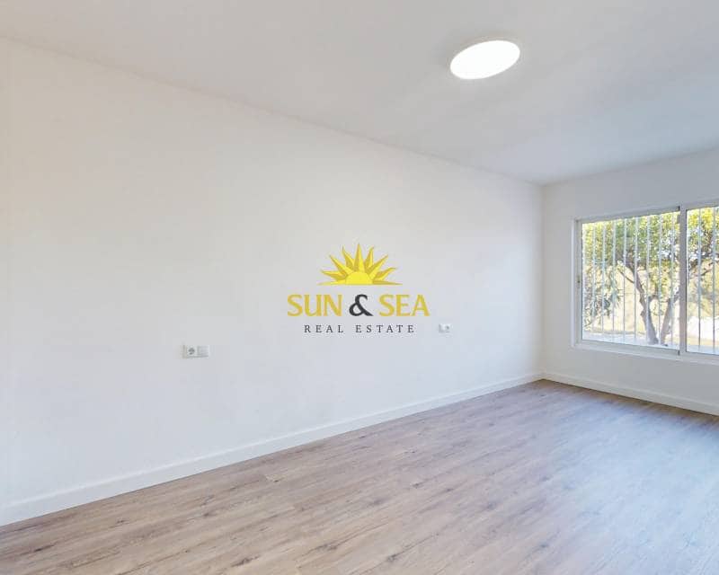 2 soverom Hus til salgs i Villamartin - € 230 000 (Ref: 9708168)