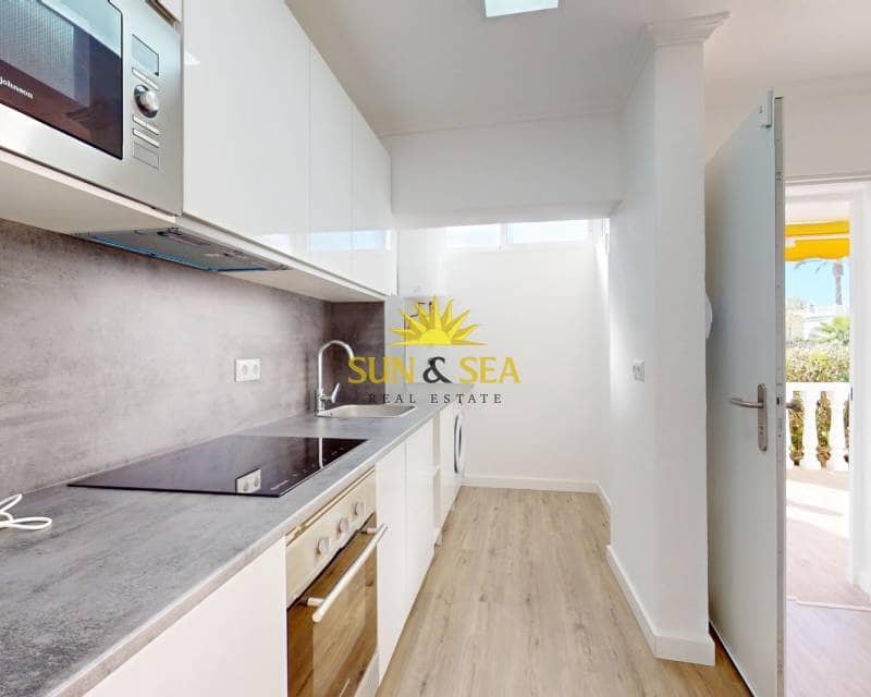 2 soverom Hus til salgs i Villamartin - € 230 000 (Ref: 9708168)