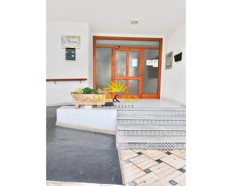 Studio de 1 chambre à louer à La Mata avec piscine - 690 € (Ref: 9709151)