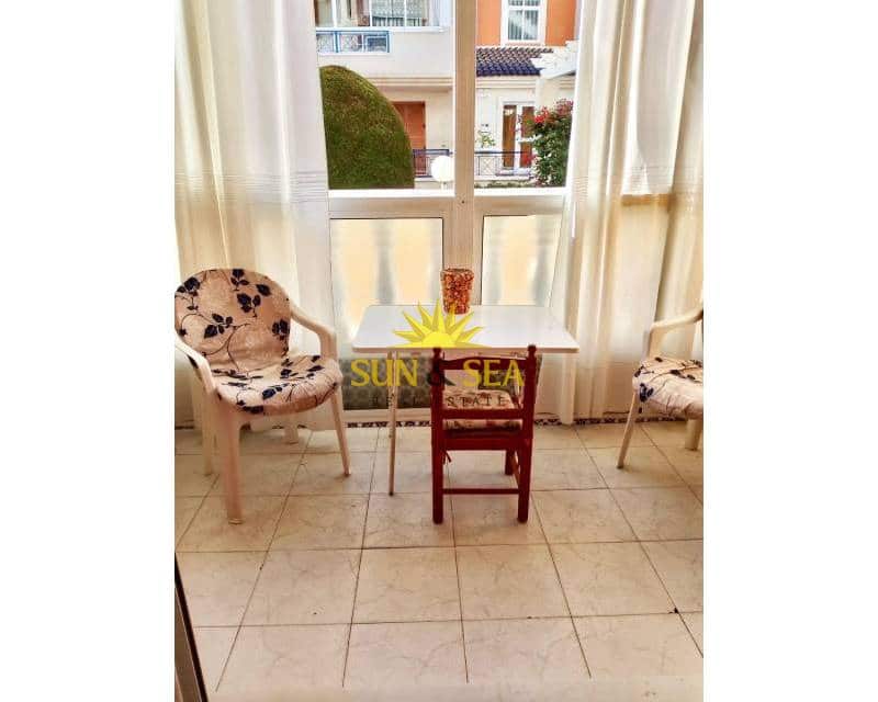 Studio de 1 chambre à louer à La Mata avec piscine - 690 € (Ref: 9709151)