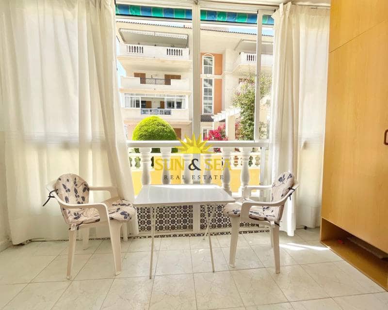 1 Zimmer Studio zu vermieten in La Mata mit Pool - 690 € (Ref: 9709151)