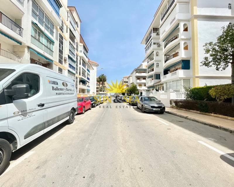 1 Zimmer Studio zu vermieten in La Mata mit Pool - 690 € (Ref: 9709151)