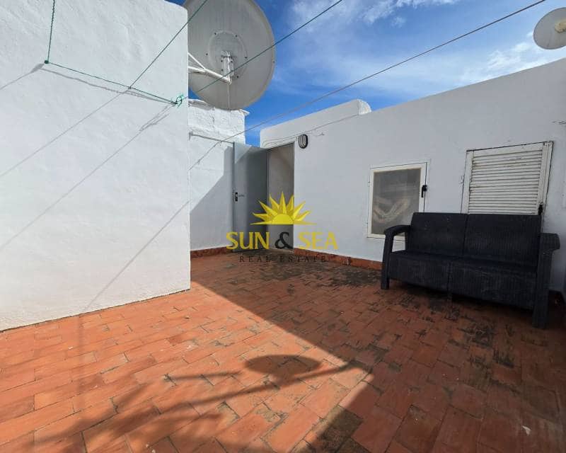 2 bedroom Townhouse for rent in Torrevieja with pool - € 1,150 (Ref: 9709153)