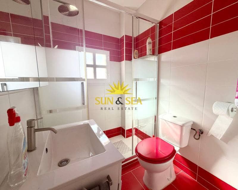 2 Zimmer Apartment zu verkaufen in Torrevieja mit Pool - 160.000 € (Ref: 9713520)