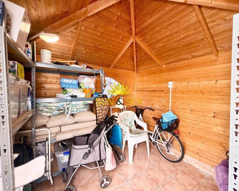 2 Zimmer Apartment zu verkaufen in Torrevieja mit Pool - 160.000 € (Ref: 9713520)