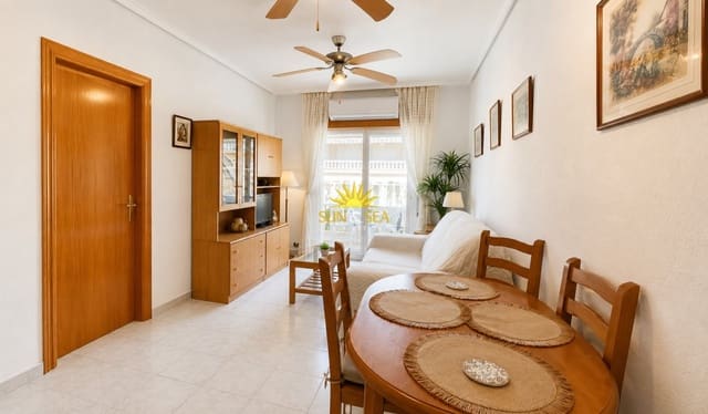 2 sovrum Takvåning att hyra i Avenida Habaneras - Curva de Palangre, Torrevieja med pool - 750 € (Ref: 9713877)