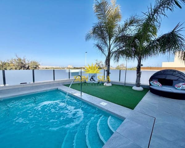 3 bedroom Villa for sale in Los Balcones - Los Altos, Torrevieja with pool garage - € 650,000 (Ref: 9715652)