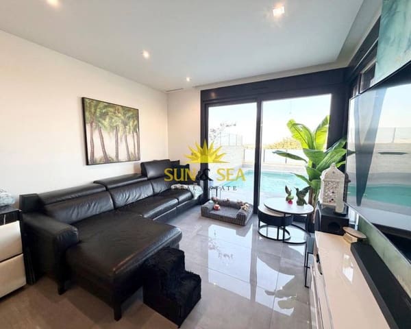 3 bedroom Villa for sale in Los Balcones - Los Altos, Torrevieja with pool garage - € 650,000 (Ref: 9715652)