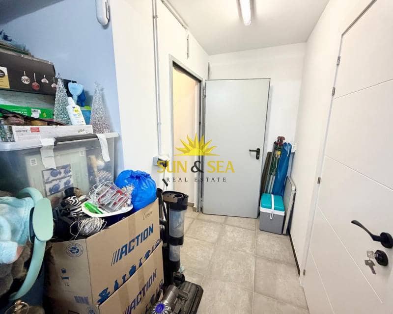 3 bedroom Villa for sale in Torrevieja with pool garage - € 650,000 (Ref: 9715652)