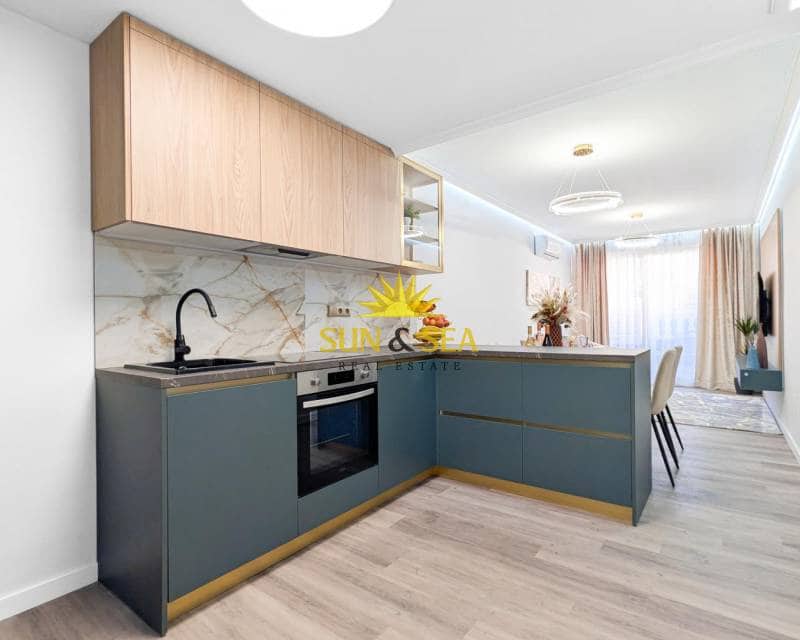 2 soverom Leilighet til salgs i Torrevieja - € 174 800 (Ref: 9716675)