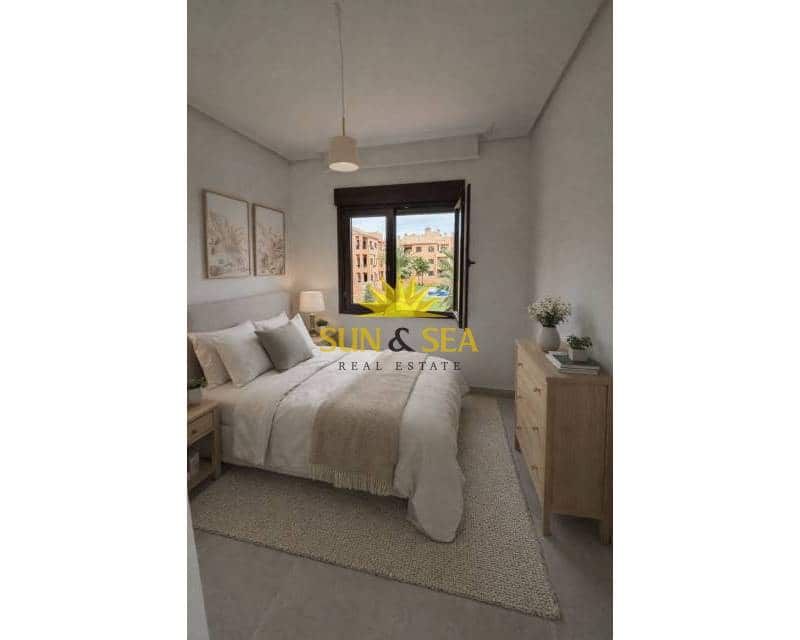 2 bedroom Apartment for rent in Los Alcazares with pool garage - € 1,250 (Ref: 9725139)