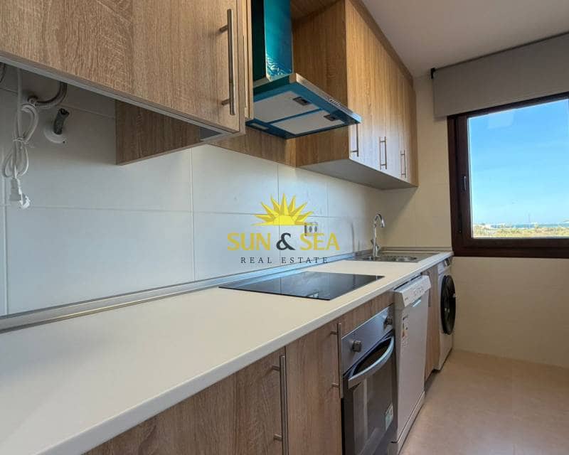 2 bedroom Apartment for rent in Los Alcazares with pool garage - € 1,250 (Ref: 9725139)