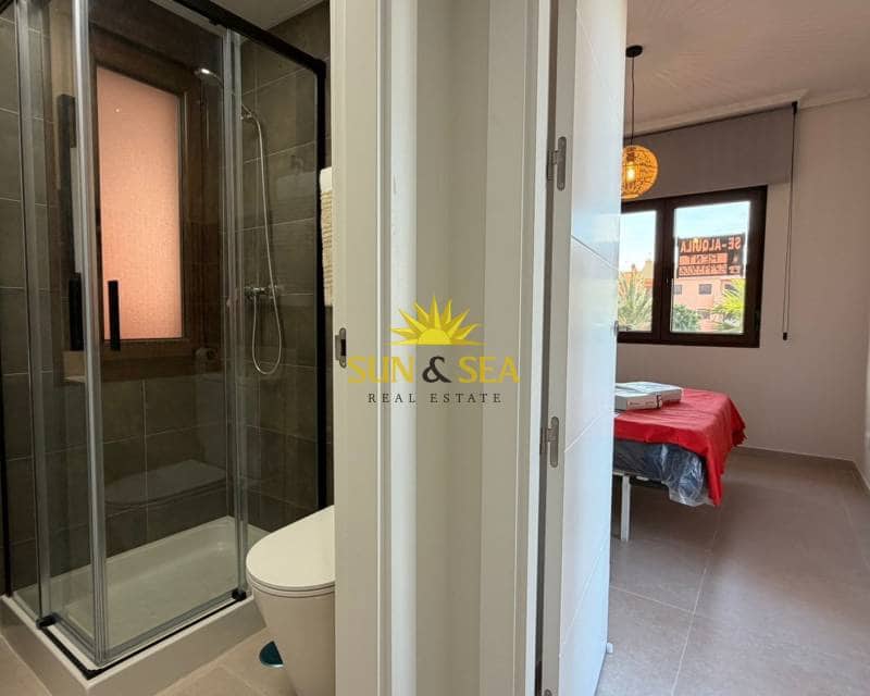 2 bedroom Apartment for rent in Los Alcazares with pool garage - € 1,250 (Ref: 9725139)